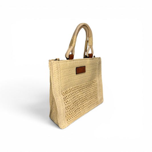 Bolso Rafia Natural Trenzada con Detalles Camel