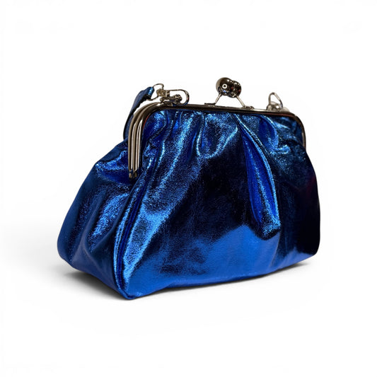 Bolso Clutch Metalizado Azul con Cierre de Bolas